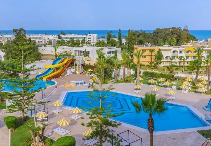 Riviera Resort